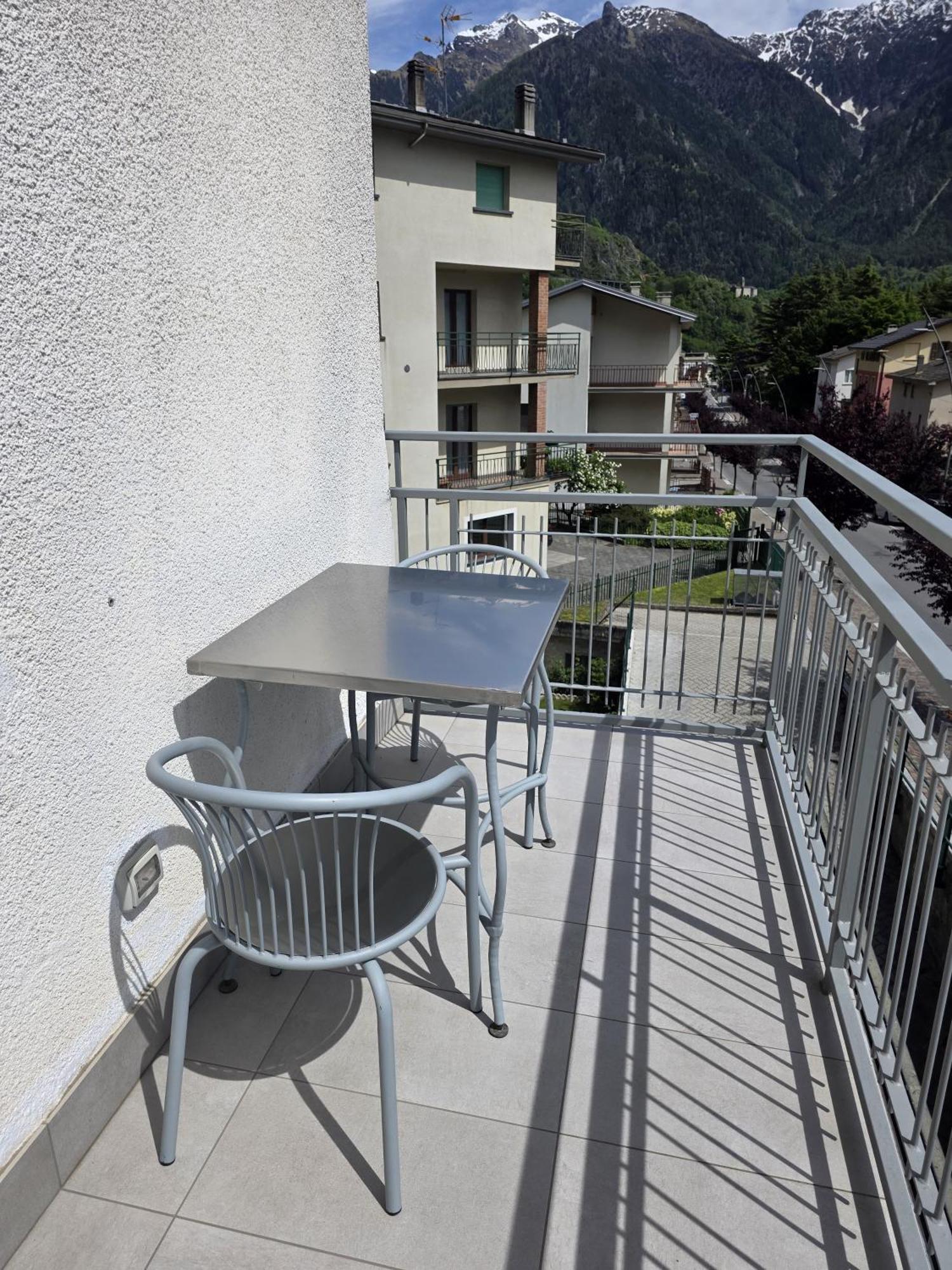 House Storile Apartment Sondalo Exterior photo